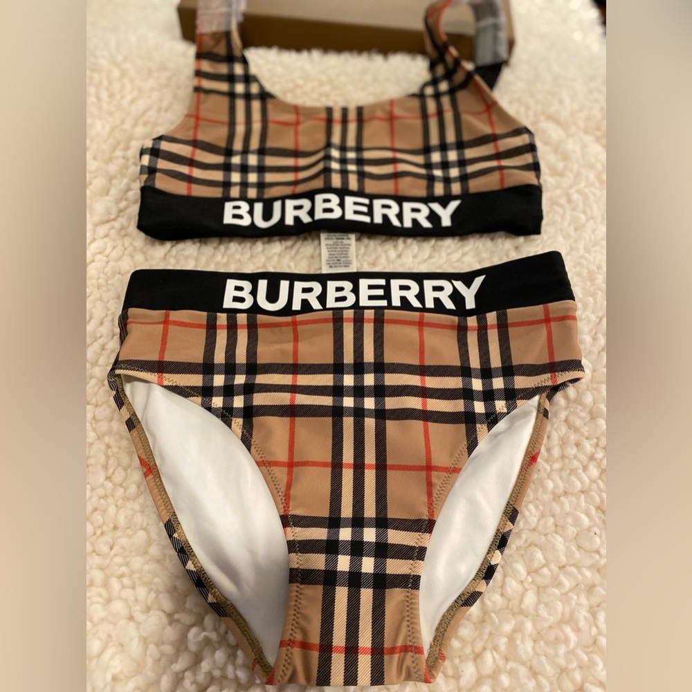 Burberry Logo Print Vintage Check Bikini. Never worn. Size 14 yr old, 164 cm